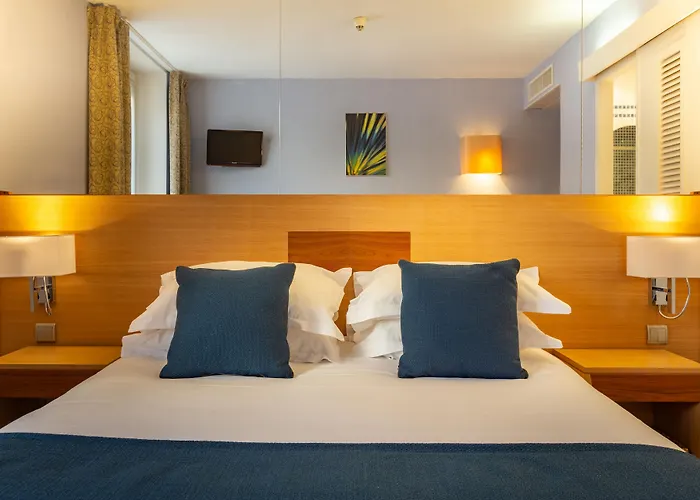 Hotel Pavillon Bastille Parigi